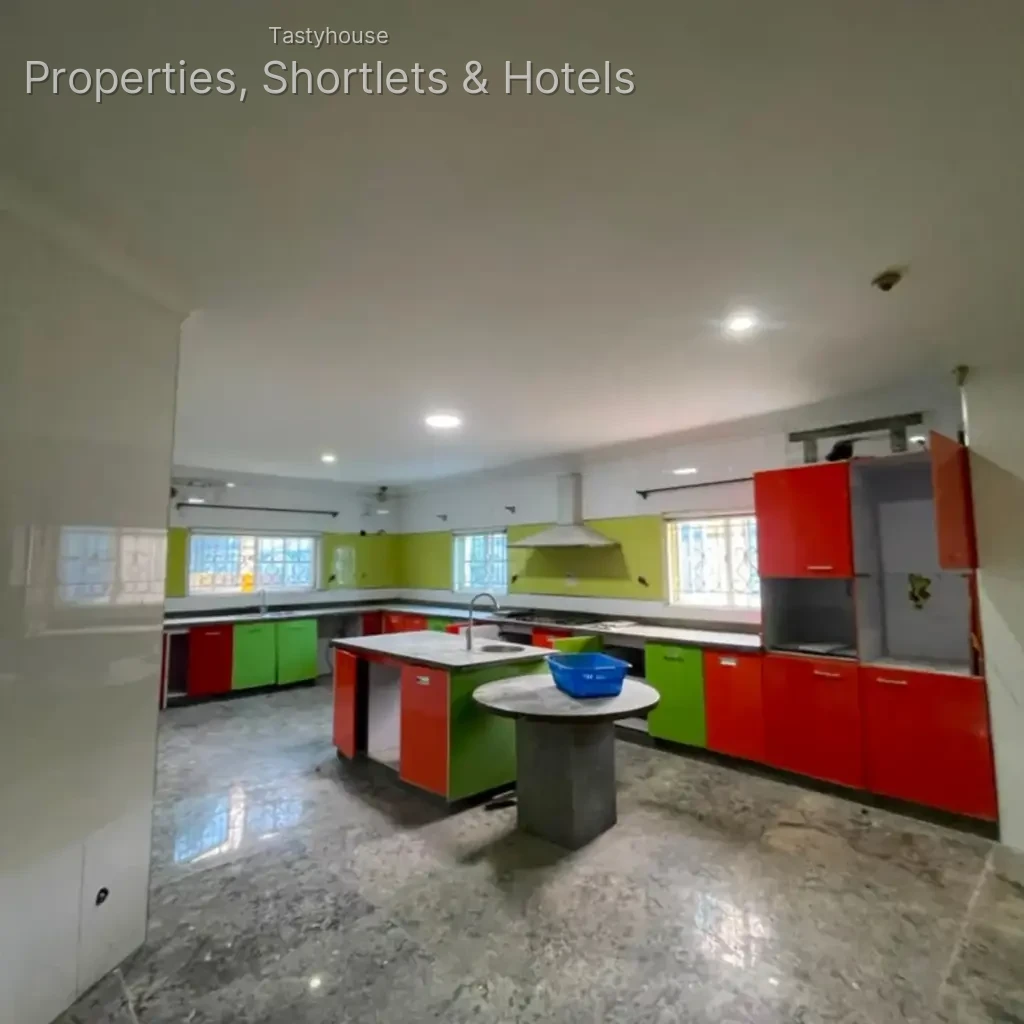 5 – BEDROOM DUPLEX
