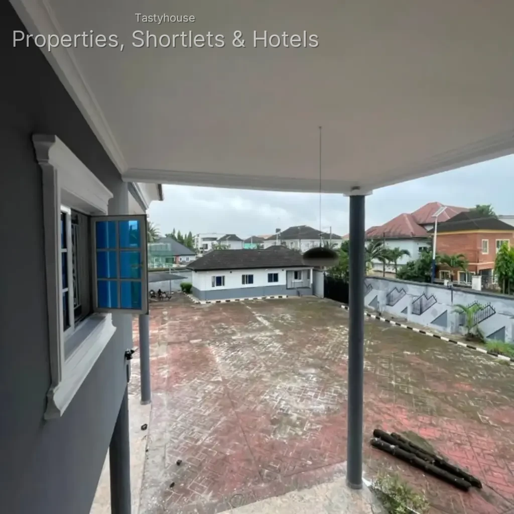 5 – BEDROOM DUPLEX