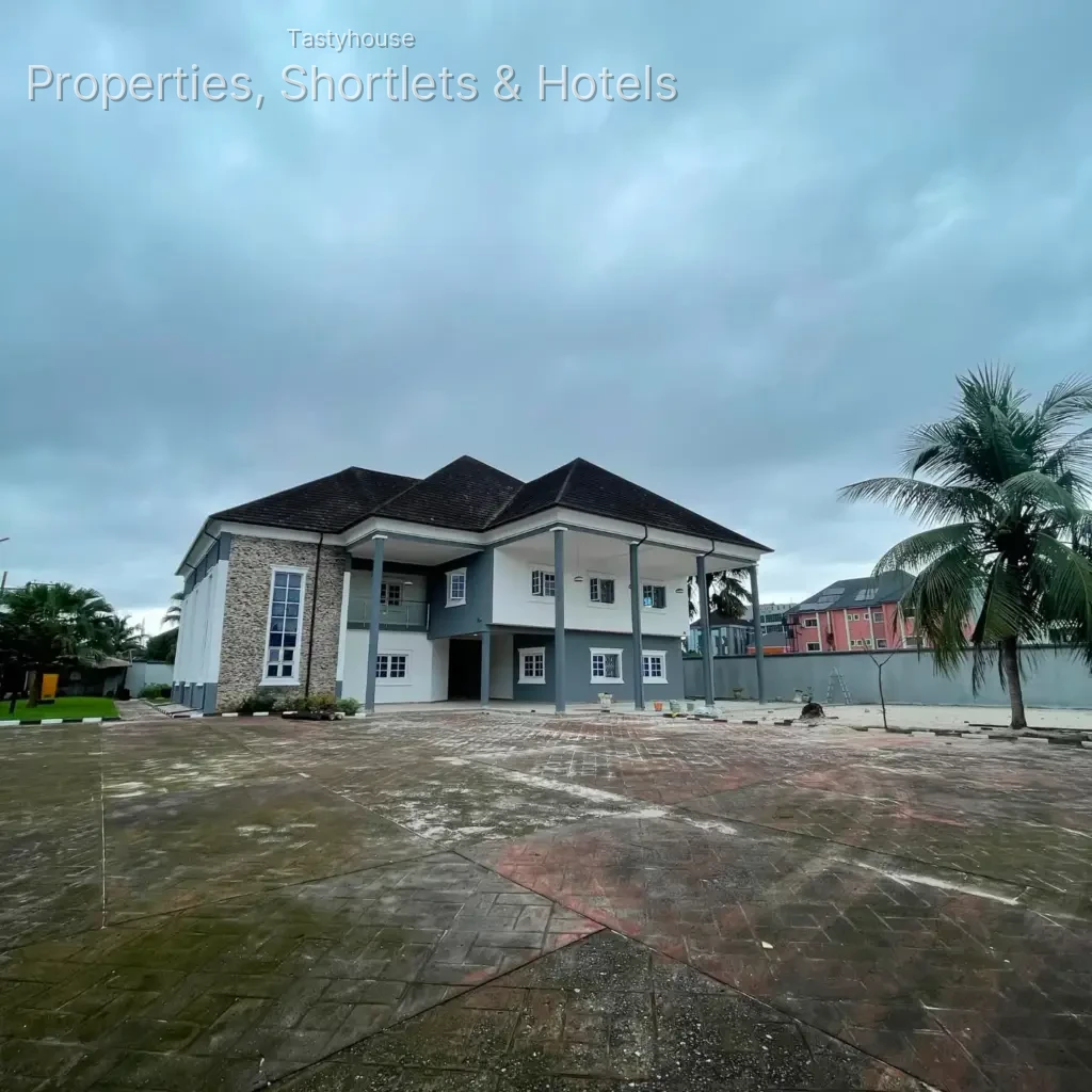 5 – BEDROOM DUPLEX