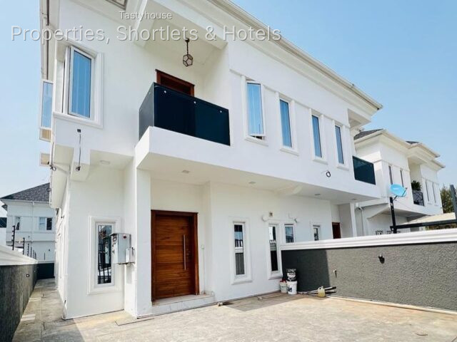 4 – bedroom semi detached house with a bq