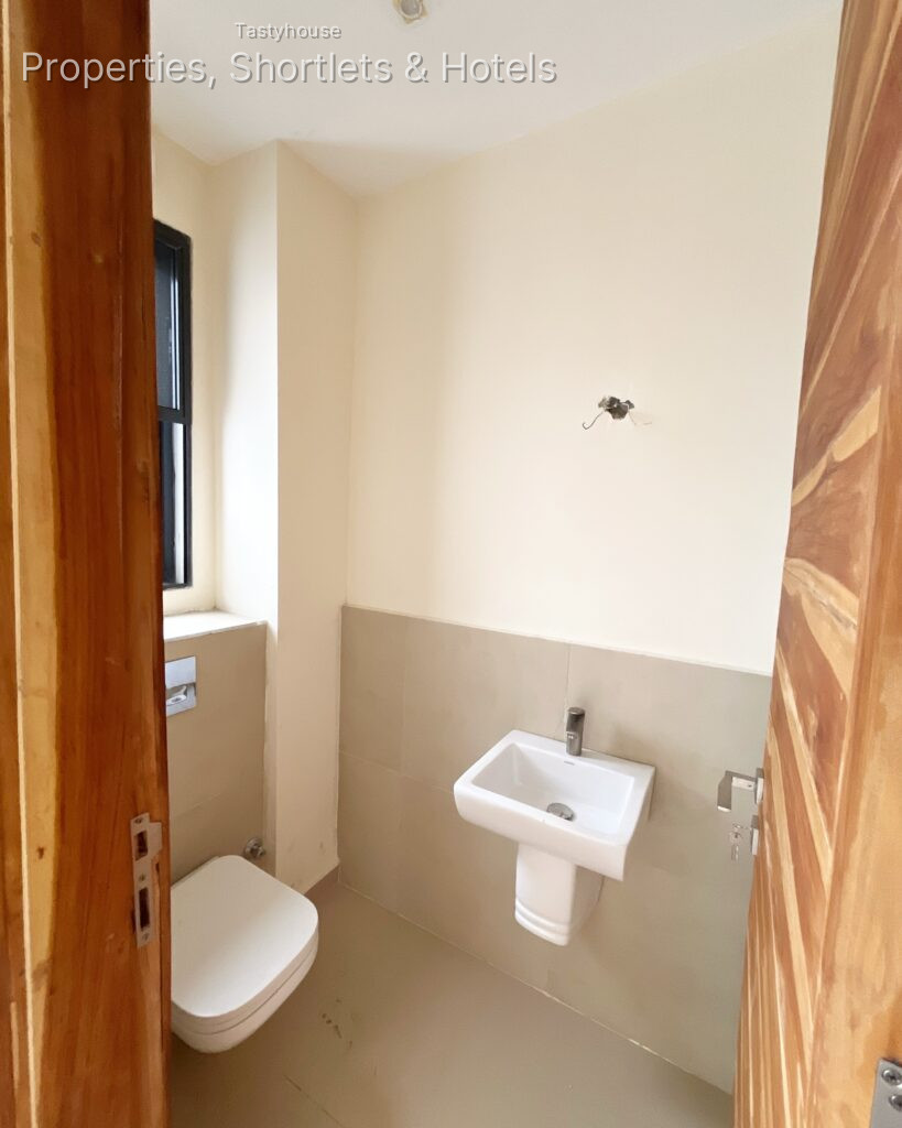 1-bedroom apartment with one (1) BQ