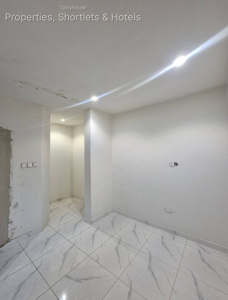 2 – Bedroom Apartment