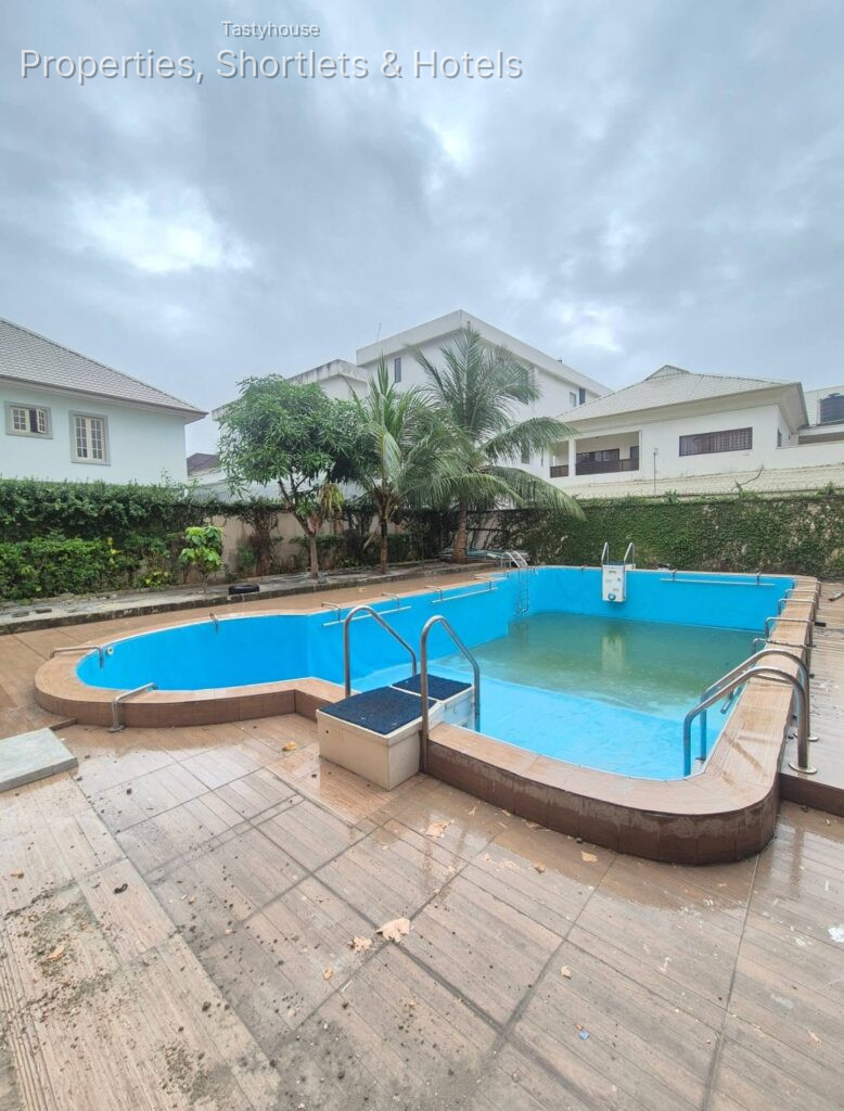 2 – Bedroom Apartment