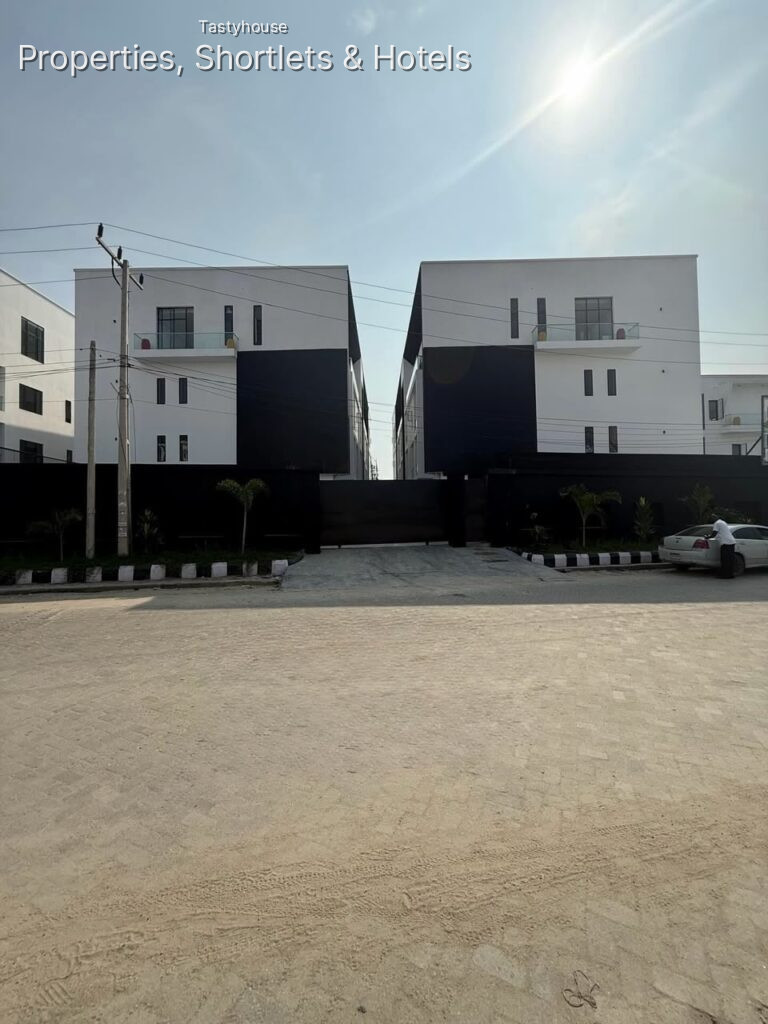 4 bedroom terraceduplex