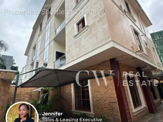 spacious 5-bedroom semi-detached
