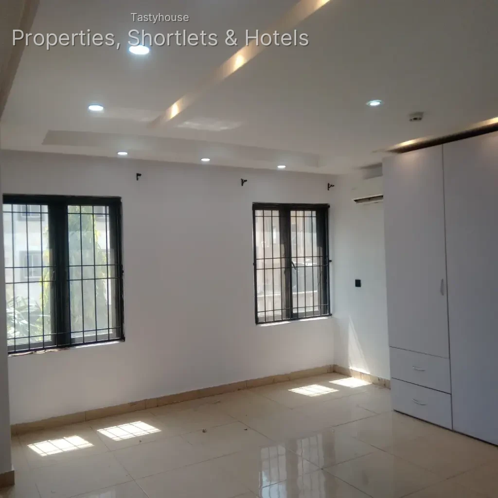 3-bedroom flat + BQ., beautifully finished