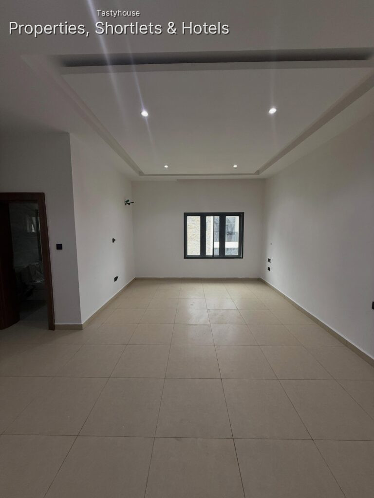 4 – Bedroom Terrace Duplex1 Room Bq
