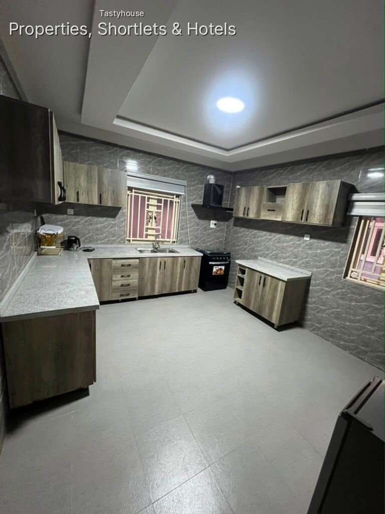 Fully Furnished 4-Bedroom Detached Duplex