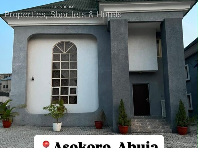 Fully Furnished 4-Bedroom Detached Duplex