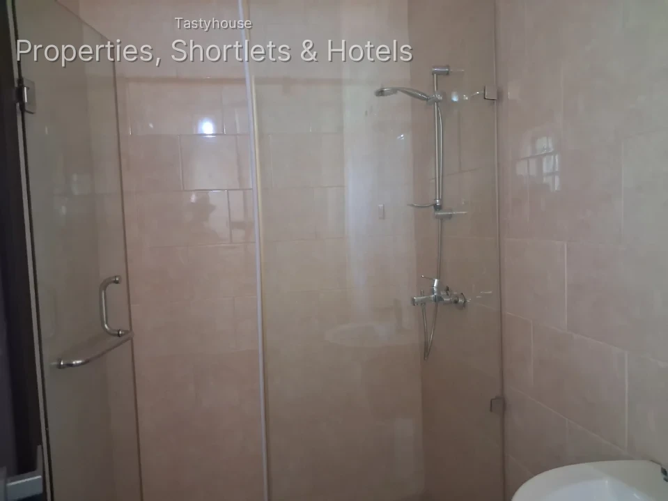 Brand new 2 bedroom ensuite flats