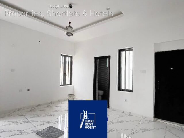 Tastefully built and Spacious 1 bedroom apartment