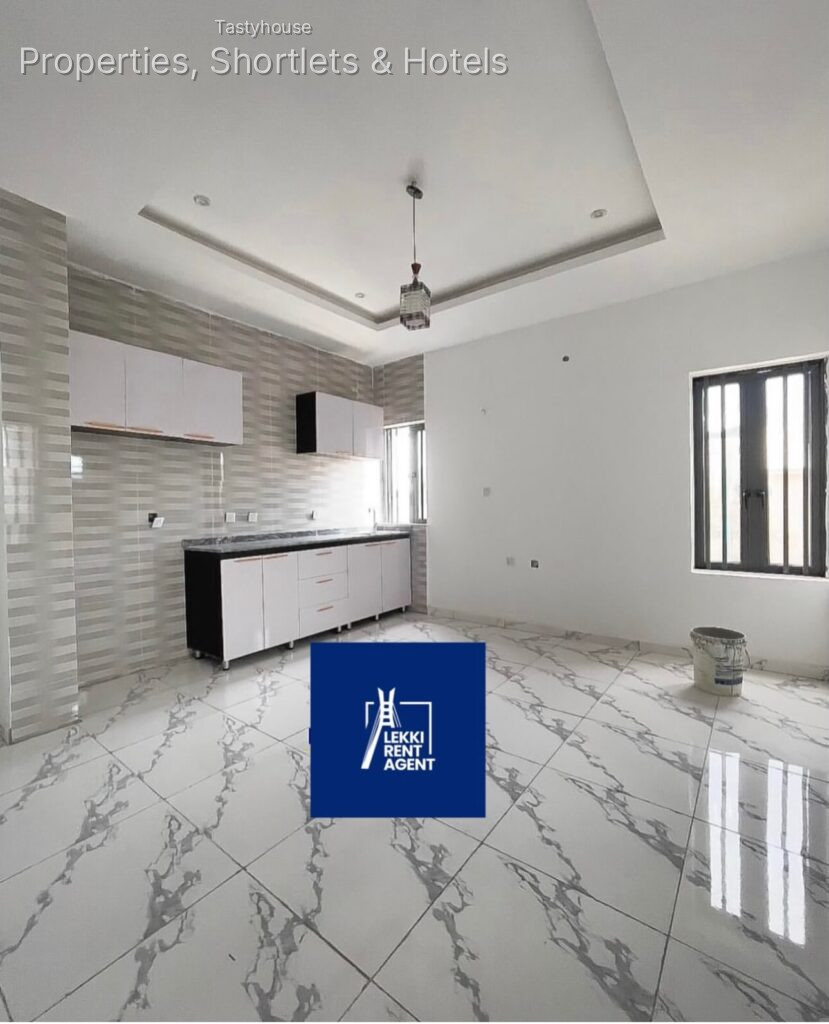 Tastefully built and Spacious 1 bedroom apartment