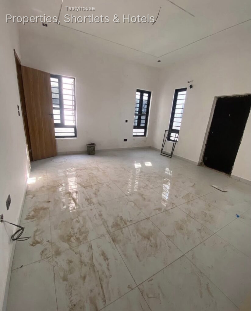 A nice & spacious 1-bedroom Apartment