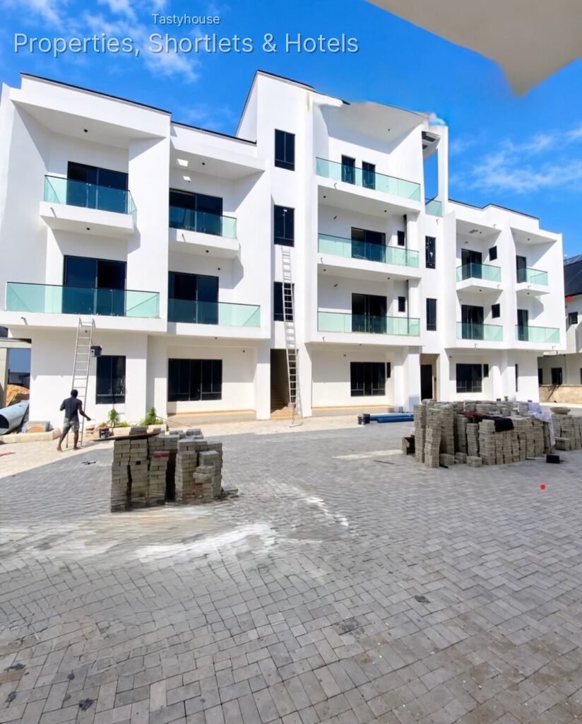 A nice & spacious 1-bedroom Apartment