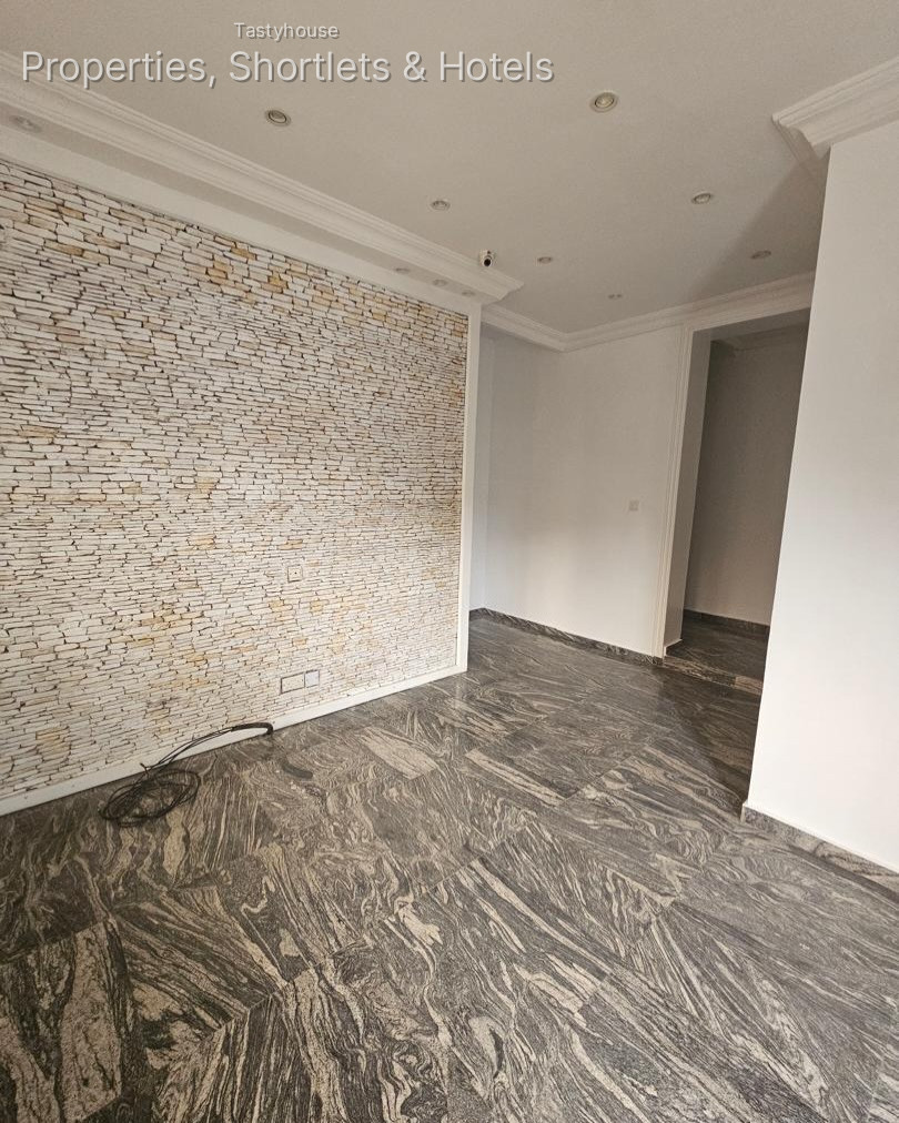 4-BedroomSemi-Detached Duplex