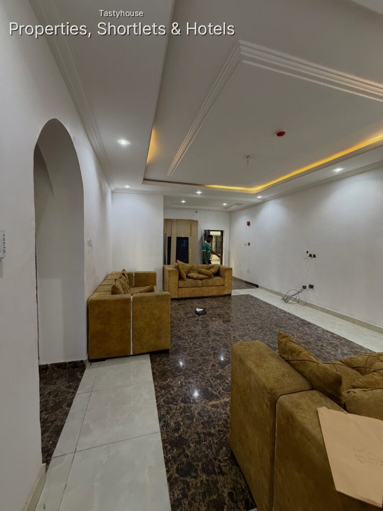 2 Bedroom Flat