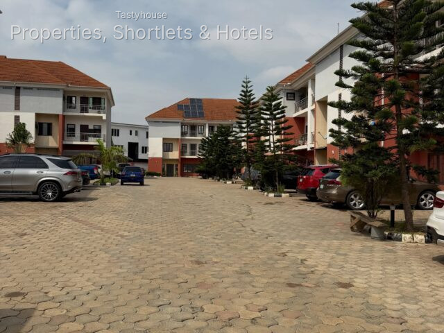 2 Bedroom Flat
