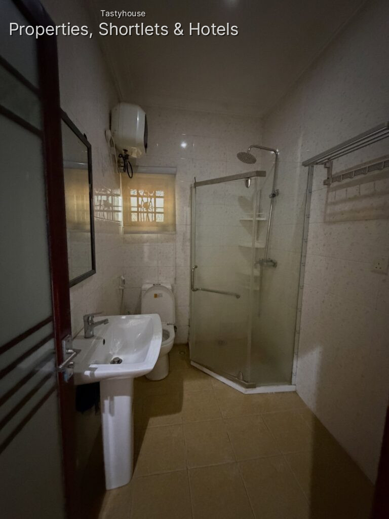 2 Bedroom Flat