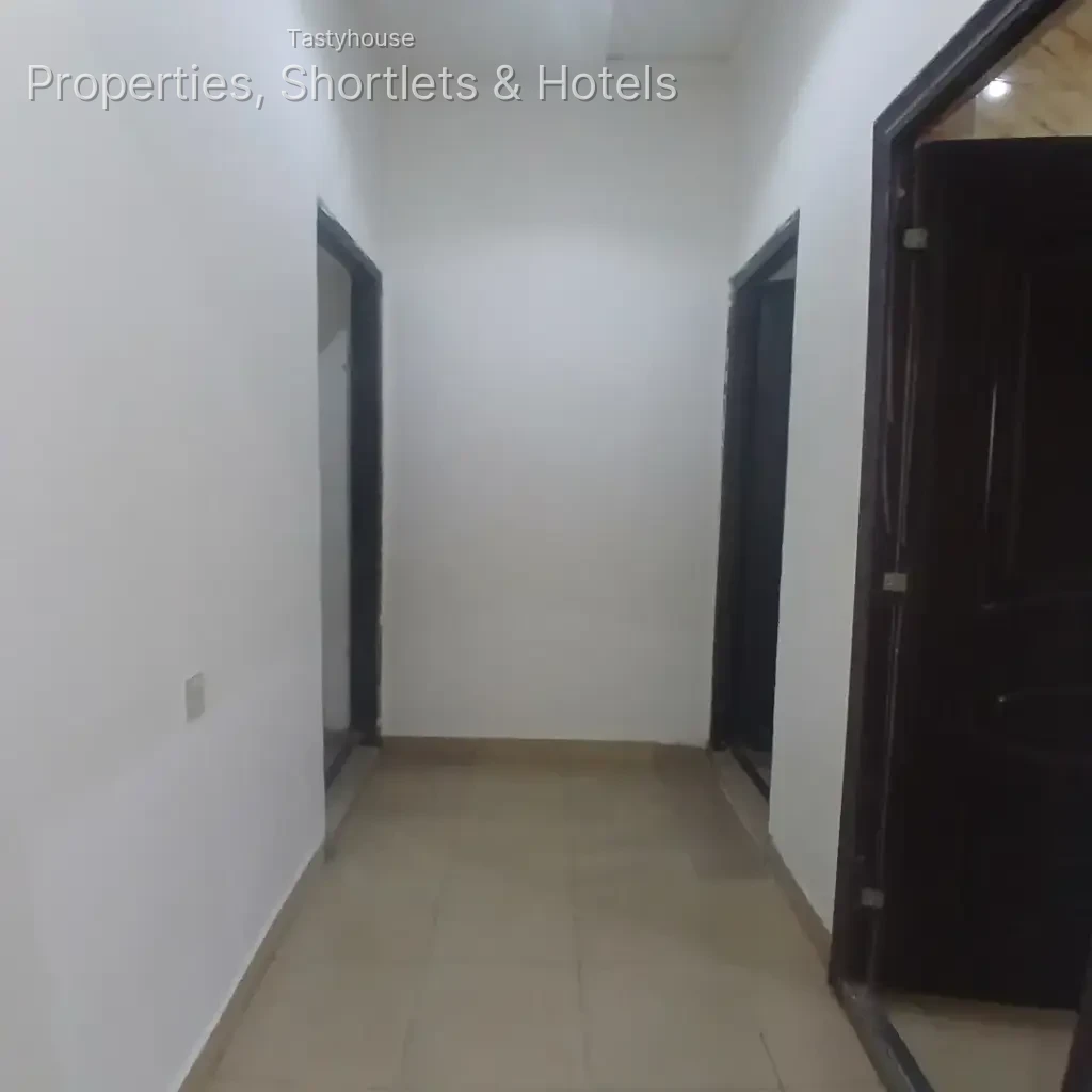 2 – Bedroom Flat