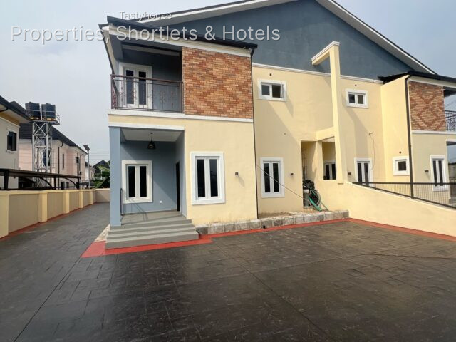 Semi detached brand new 4 bedroom duplex