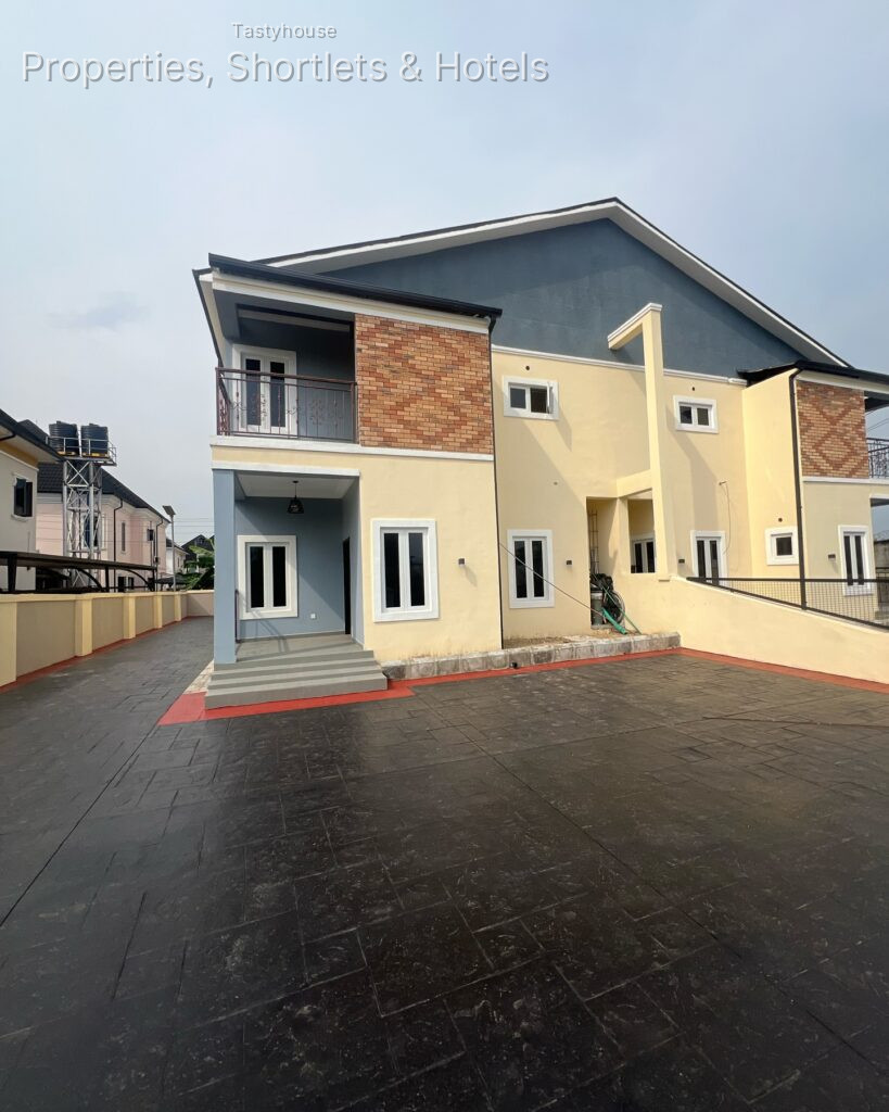 Semi detached brand new 4 bedroom duplex