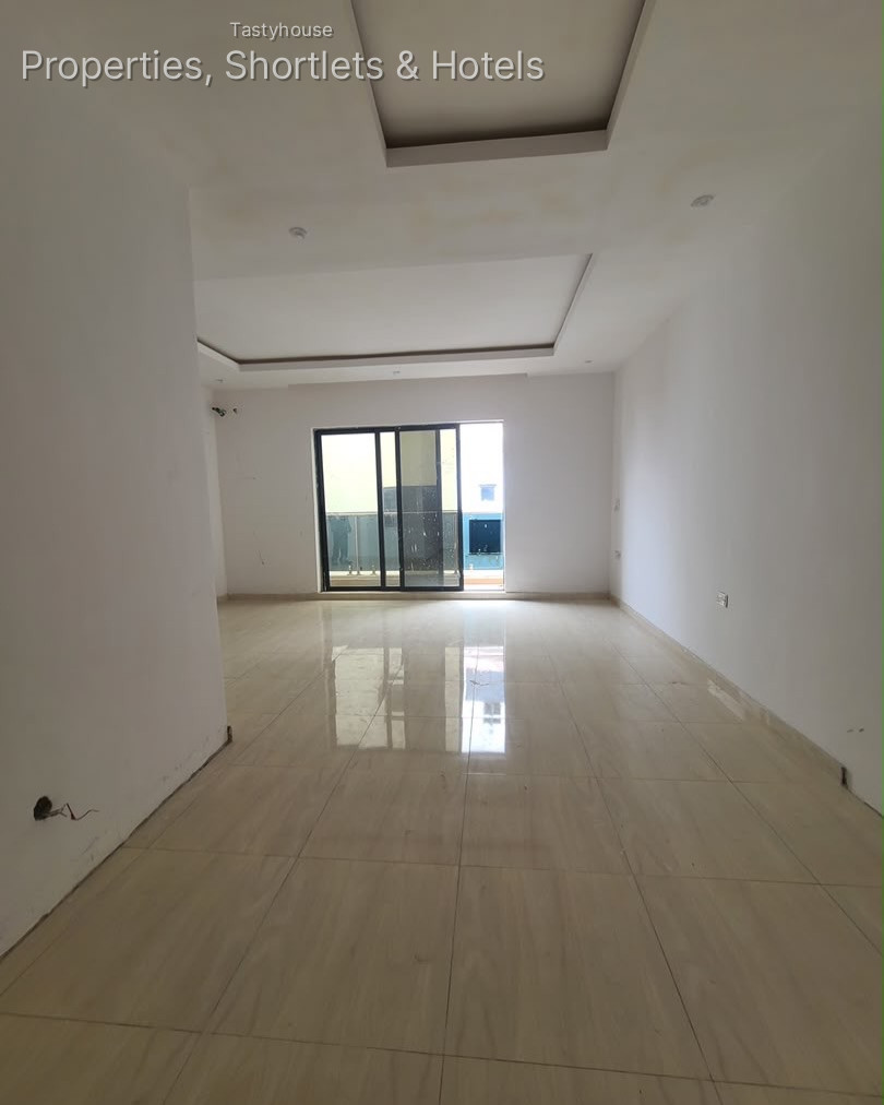4-BEDROOM TERRACE WITH BỌ