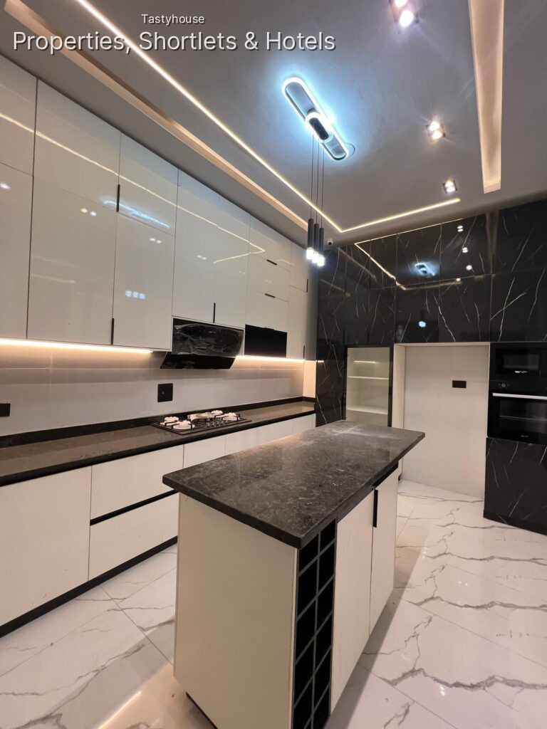 4 – bedroom semi detached with bq