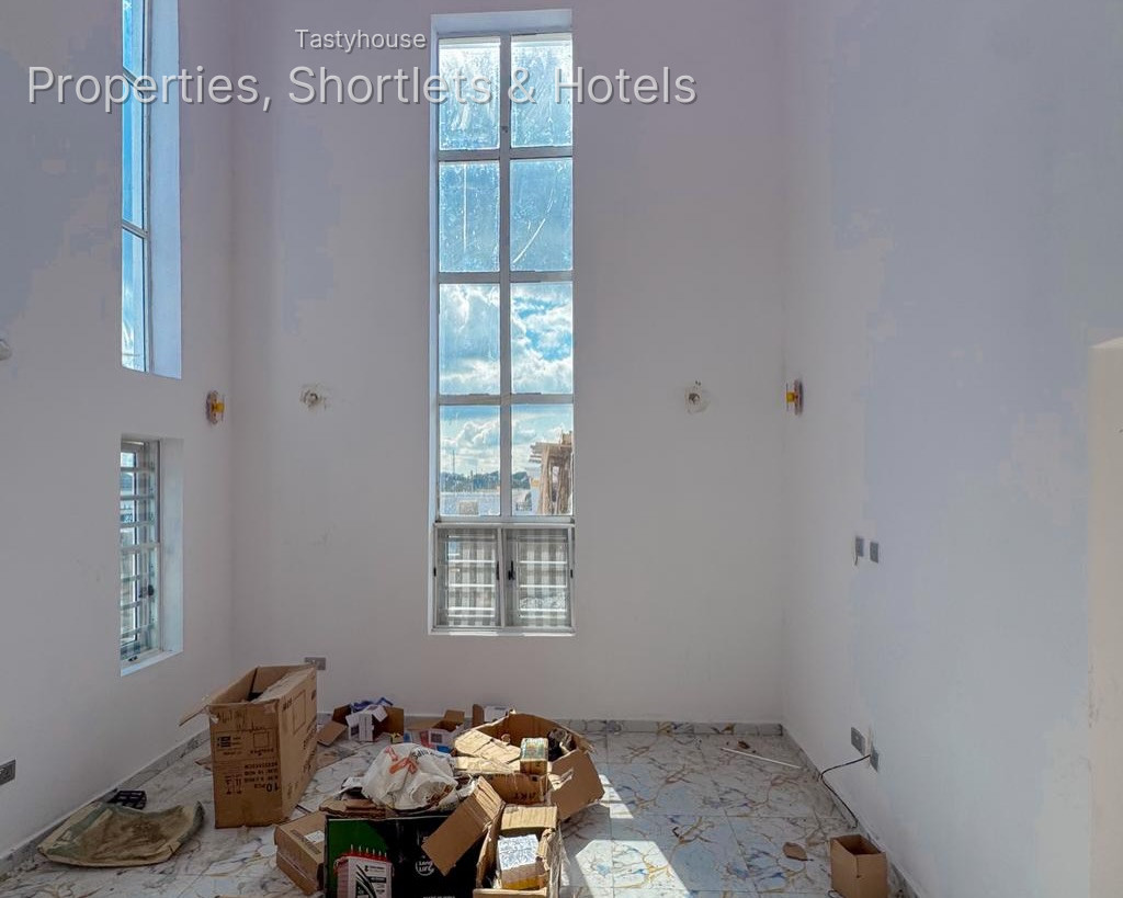3 – Bedroom Duplex