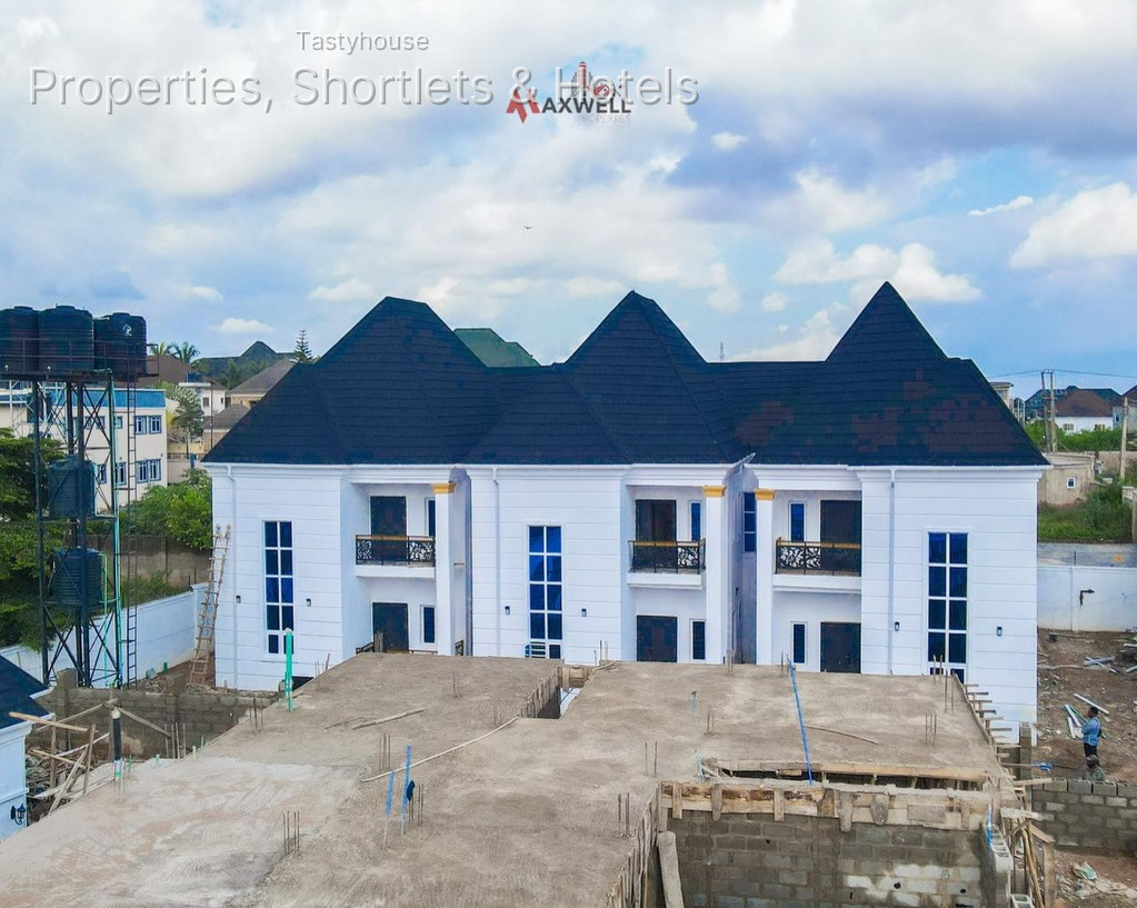 3 – Bedroom Duplex