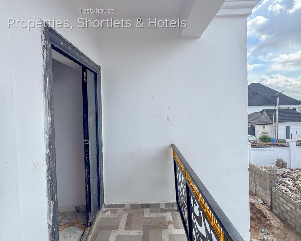 3 – Bedroom Duplex
