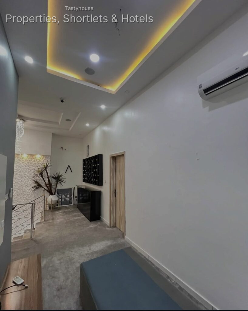 4 – BEDROOM DETACHED DUPLEX