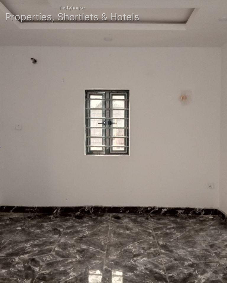 1 – Bedroom Flat