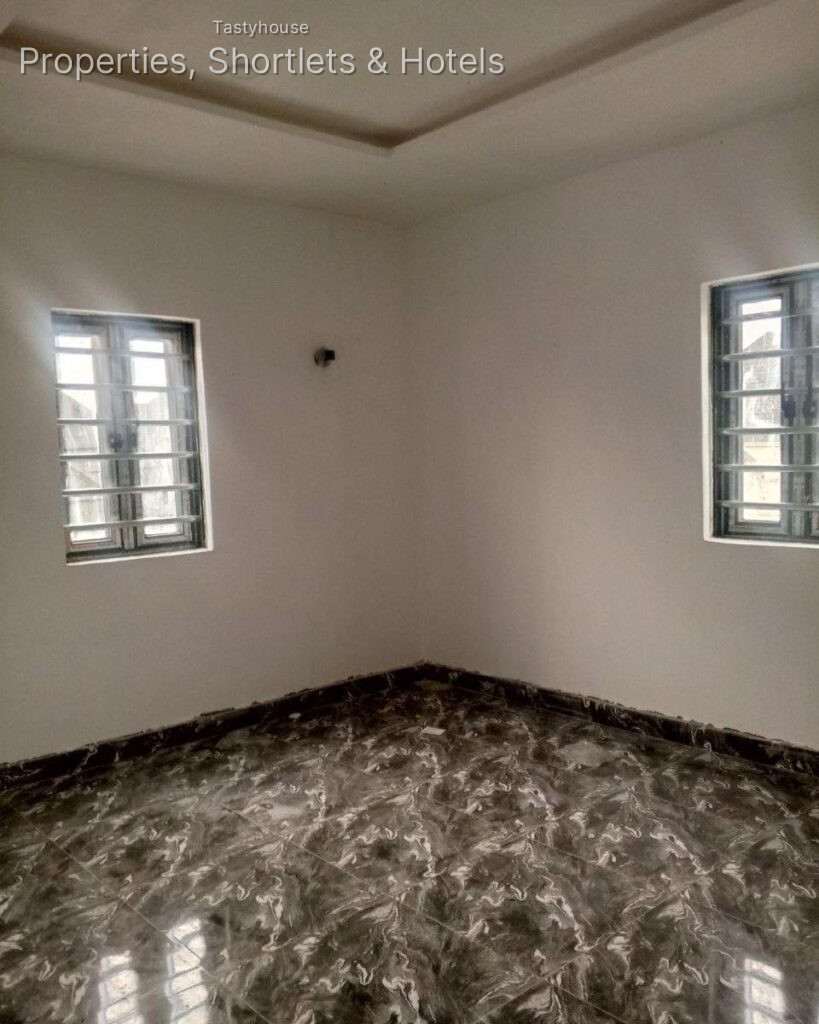 1 – Bedroom Flat