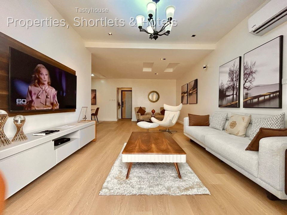 Luxury 2-Bedroom Apartment, waterfront, fullyfurnished