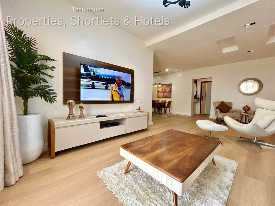 Luxury 2-Bedroom Apartment, waterfront, fullyfurnished