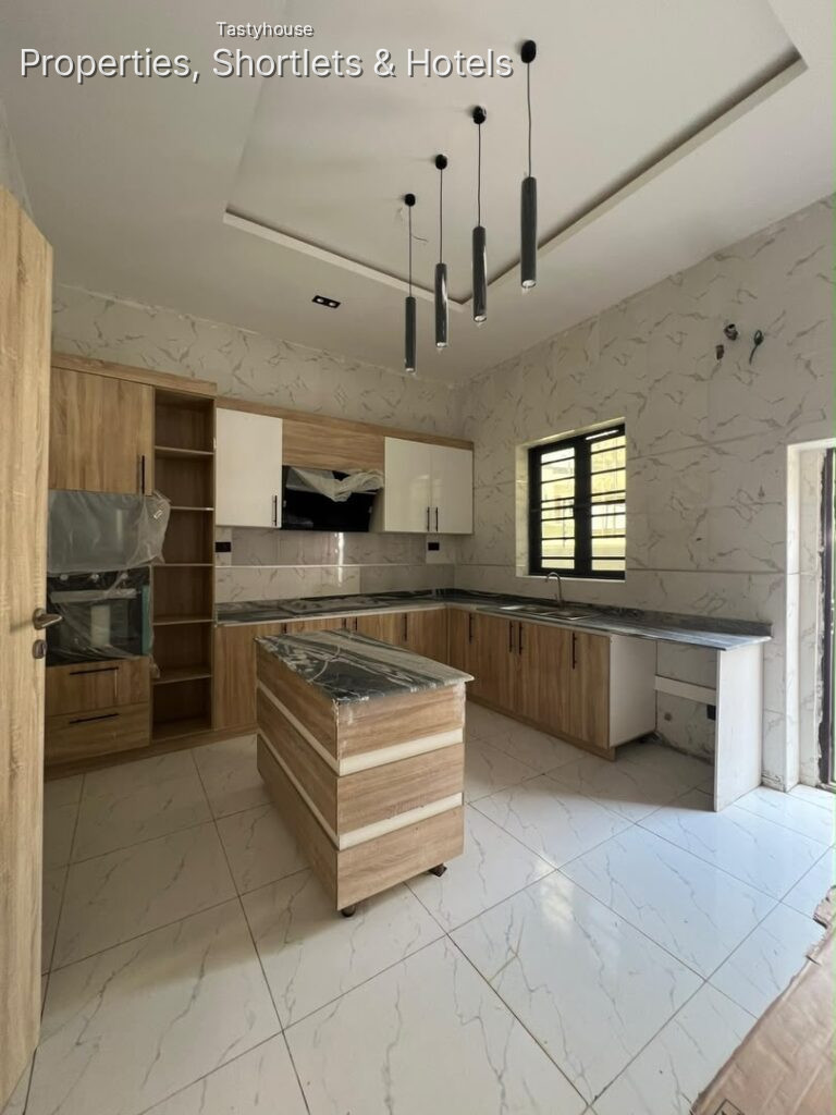 4 – Bedroom Semi-Detached Duplex