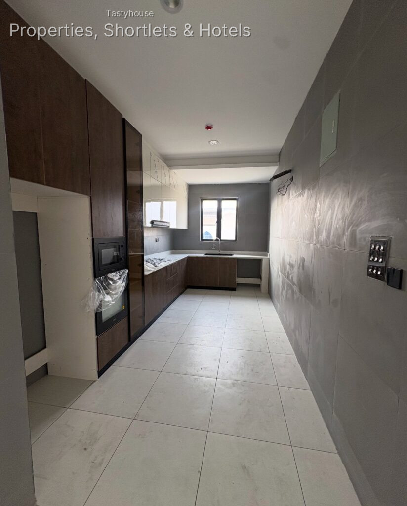 3-bedroom Apartment