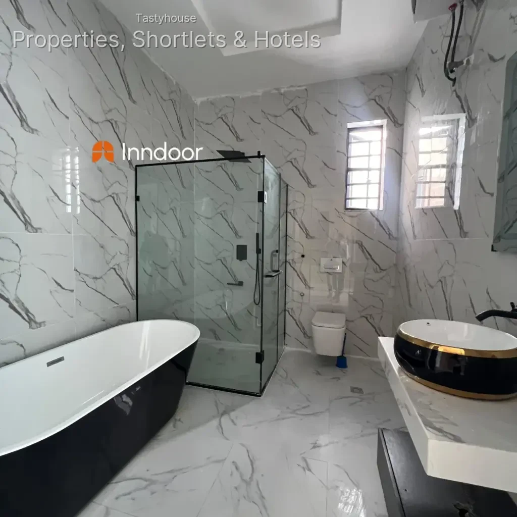 4 Bedroom Semi-detached Duplex
