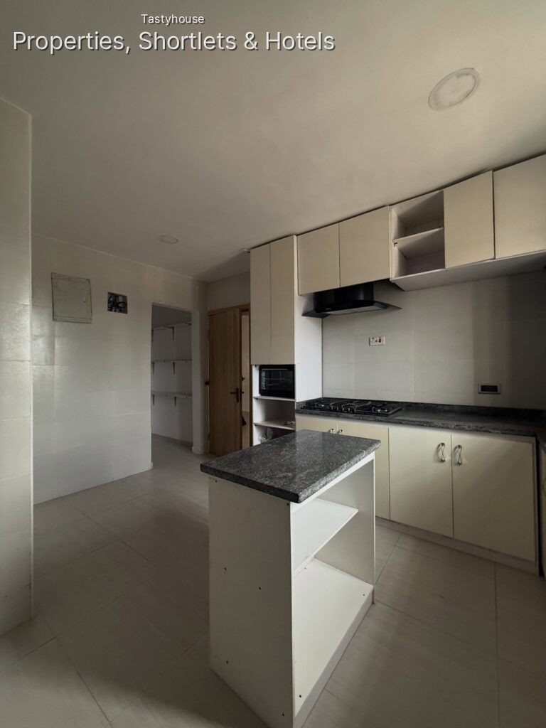 3 BEDROOM PENTHOUSE