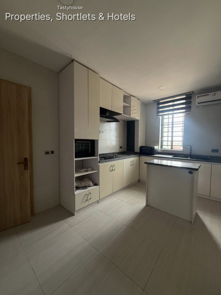 3 BEDROOM PENTHOUSE