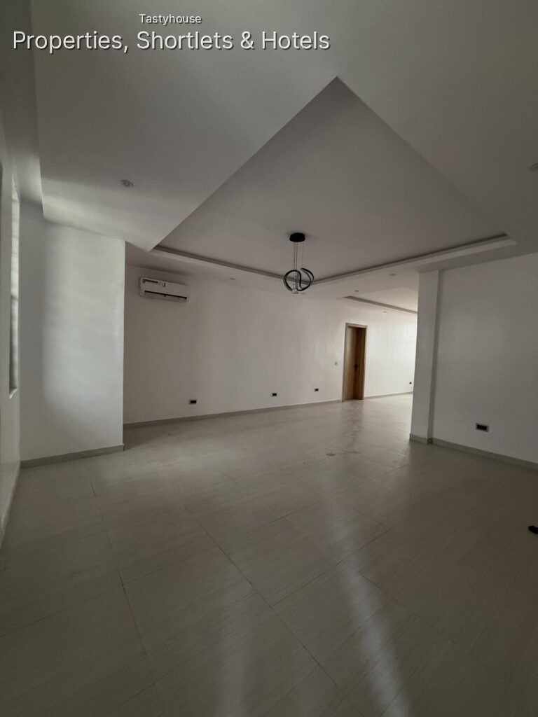 3 BEDROOM PENTHOUSE
