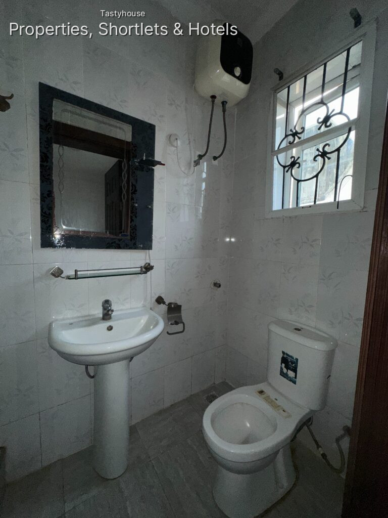 3 BEDROOM SEMI DETACHED DUPLEX WITH BQ
