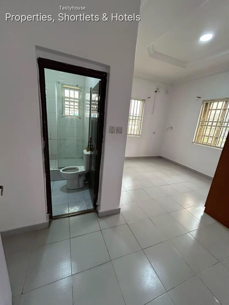 2 – Bedroom Apartment