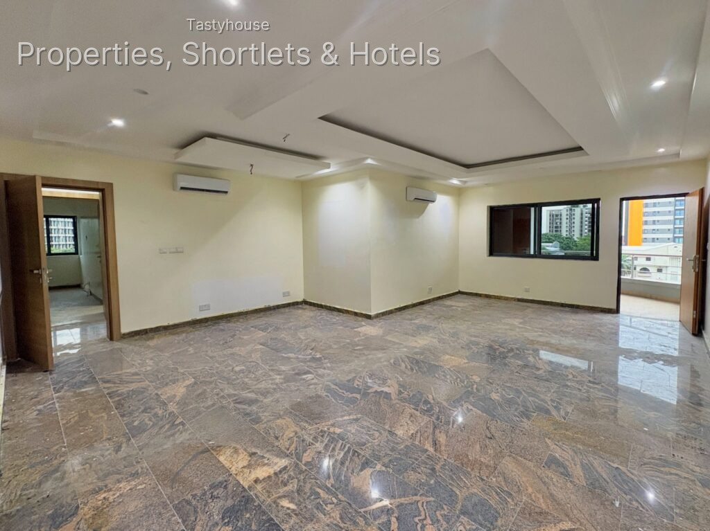 3-Bedroom Apartment with BỌ