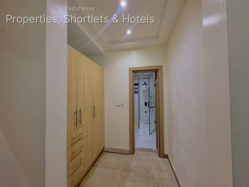 3-Bedroom Apartment with BỌ