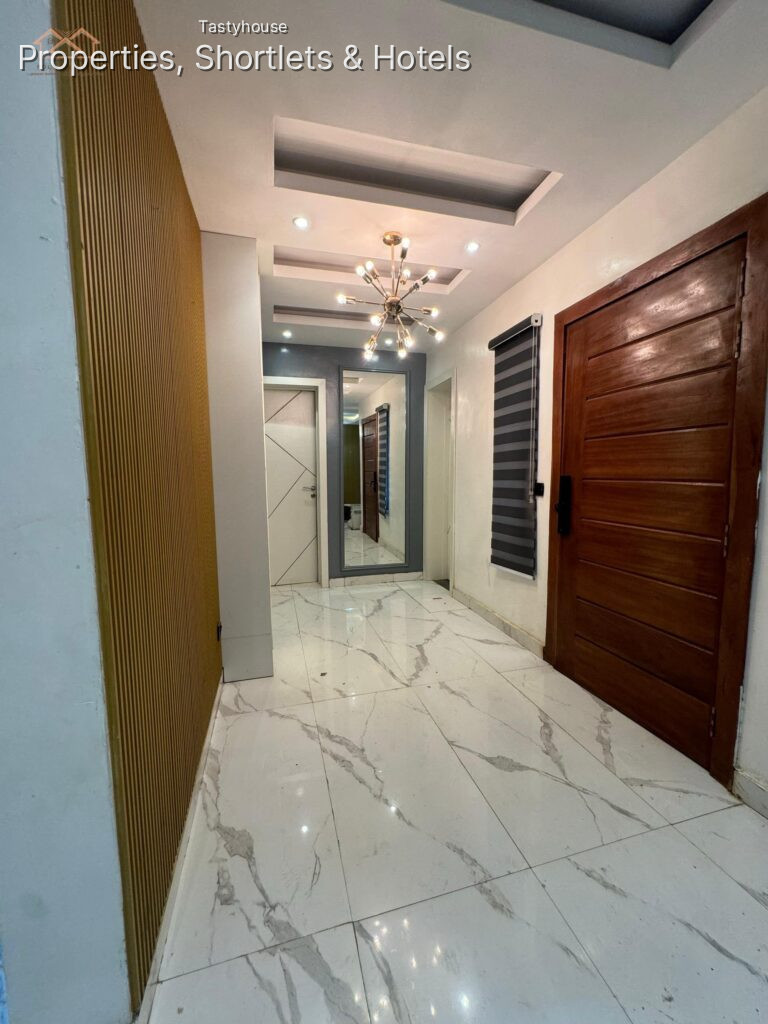 A Fully Detached 4-Bedroom Duplex