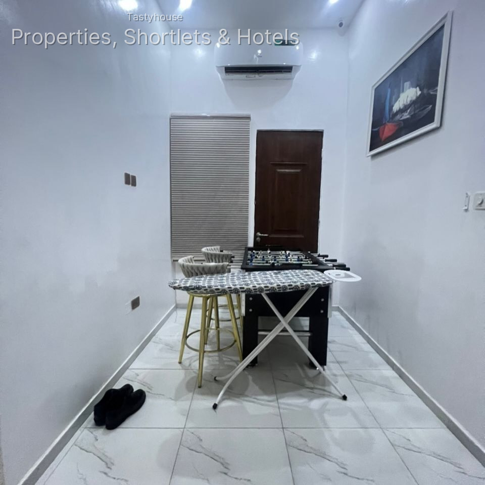 FURNISHED 4 bedroom