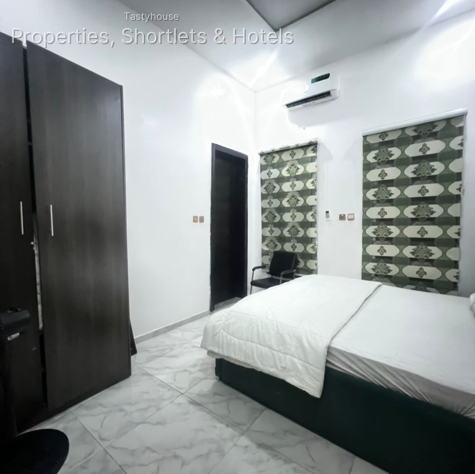 FURNISHED 4 bedroom