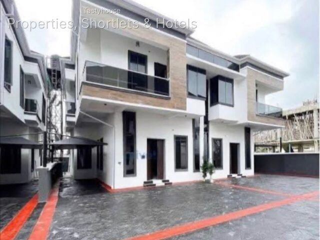 FURNISHED 4 bedroom