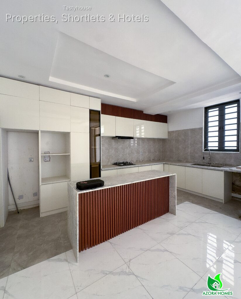 2 BEDROOM SERVICED APARTMENT